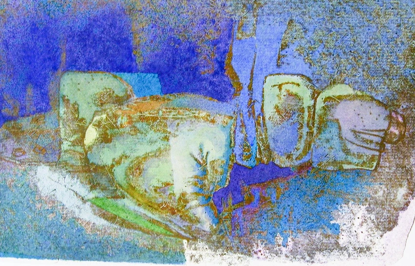 Синий ползет